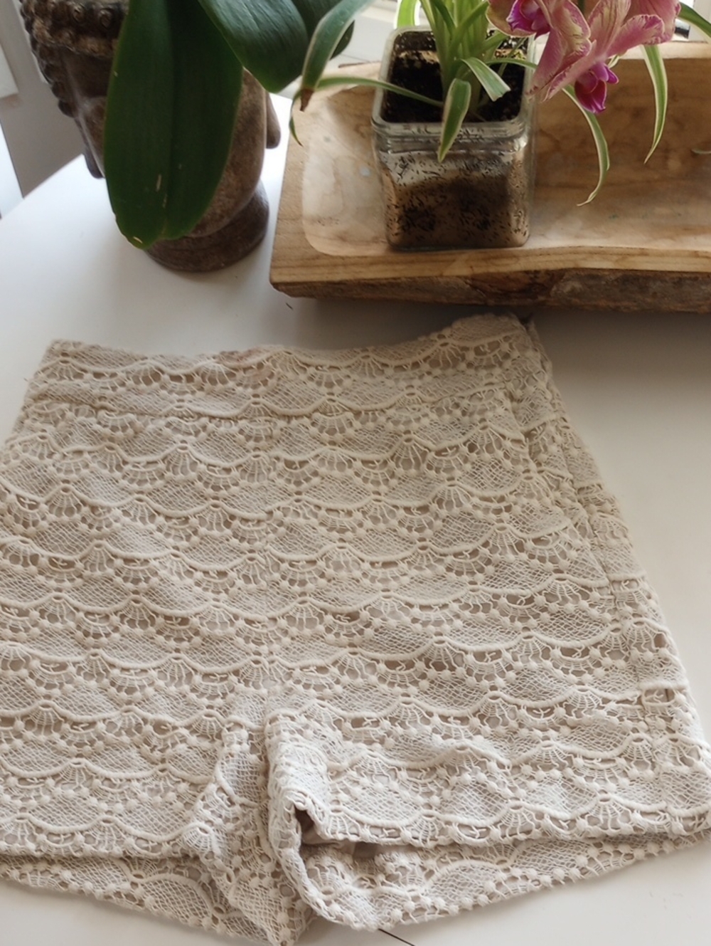 Express Beige Lace High Waist Women's Shorts